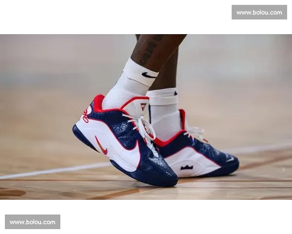 Nike 巴黎奥运套装延期至 8 月 29 日发售 詹姆斯黄金战靴成焦点 Nike 巴黎奥运套装延期至 8 月 29 日发售 詹姆斯黄金战靴成焦点