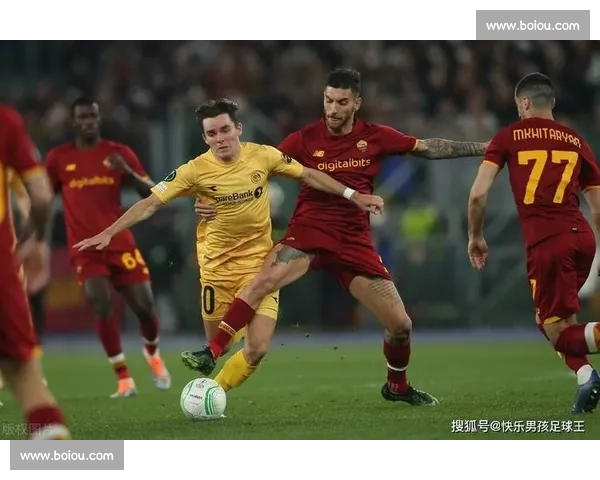 希腊队与科特迪瓦队激战正酣 展现足球激情与技术对决