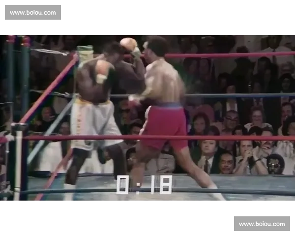 重拳时代的巅峰对决福尔曼与弗雷泽的宿命之战拳坛历史最震撼篇章