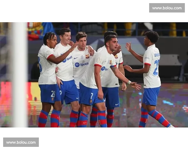 皇马对决曼联超级杯巅峰之战新王者即将诞生豪门荣耀与时代碰撞